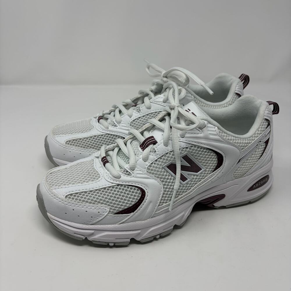 New Balance 530 White Dark Ice Wine Sneakers NEW (8.5 Womens)